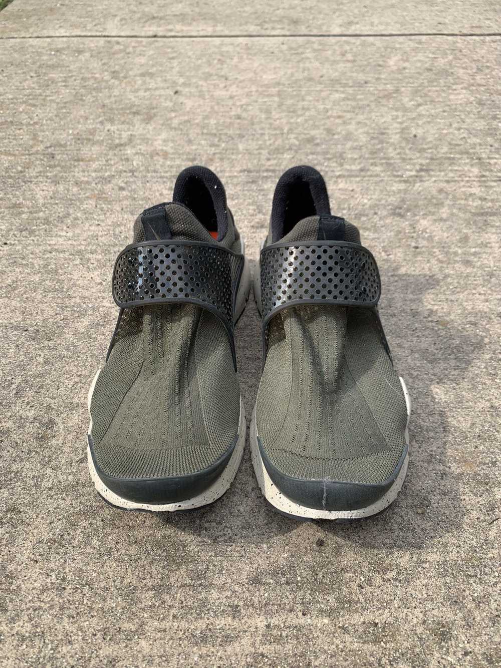 Nike Nike Sock Dart Cargo Khaki - image 1