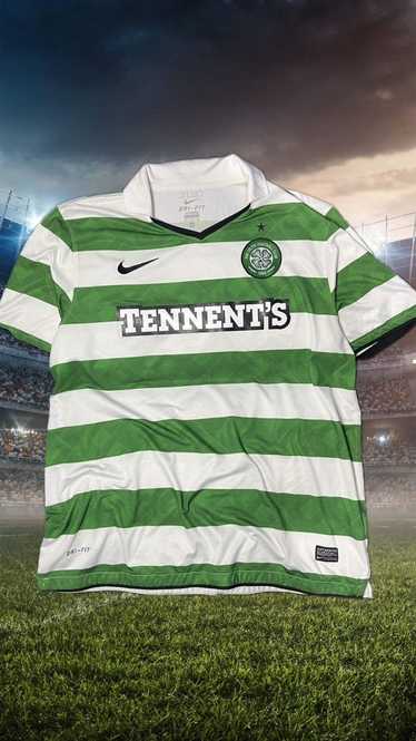 Nike × Streetwear × Vintage Vintage Nike Celtic F… - image 1