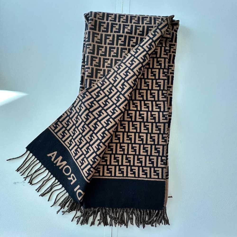 Product Details Fendi Brown Wool and Cashmere Pon… - image 5