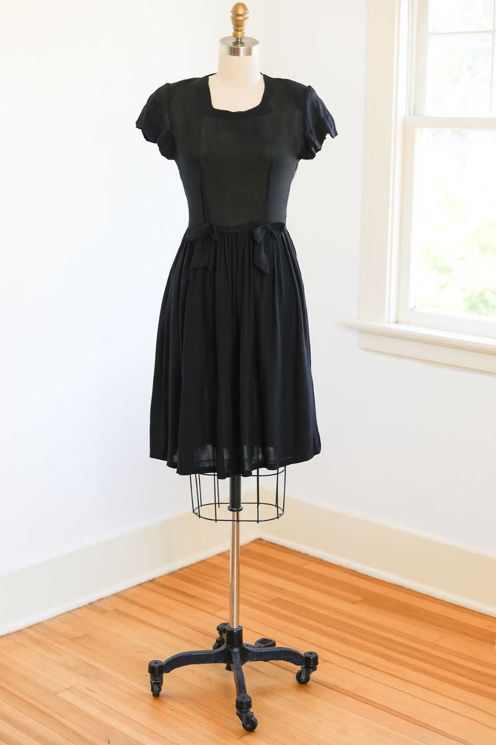 Vintage 1930s to 1940s Dress - SUMMER GOTH Black … - image 1