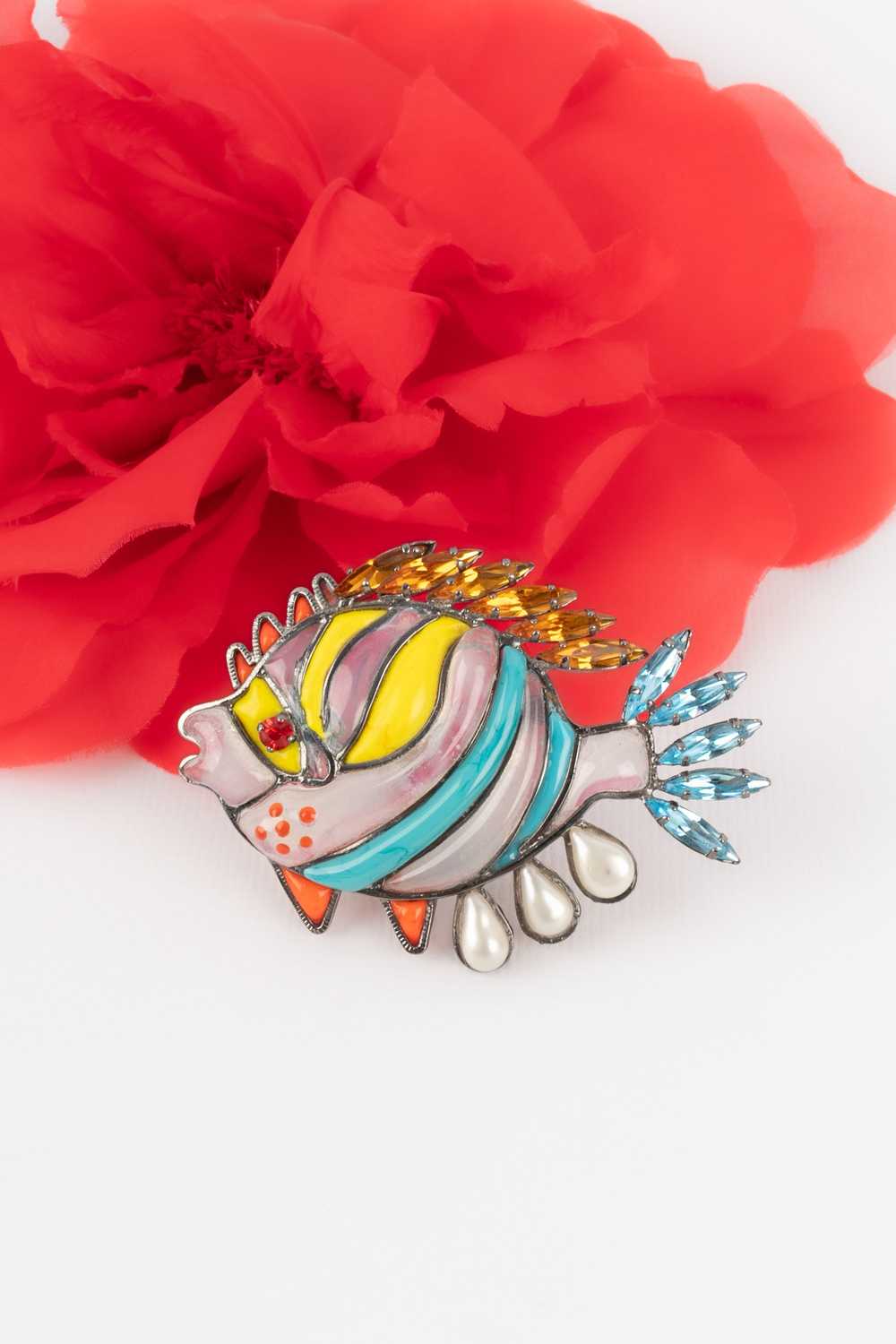 Broche "poisson" Loulou De La Falaise - image 1