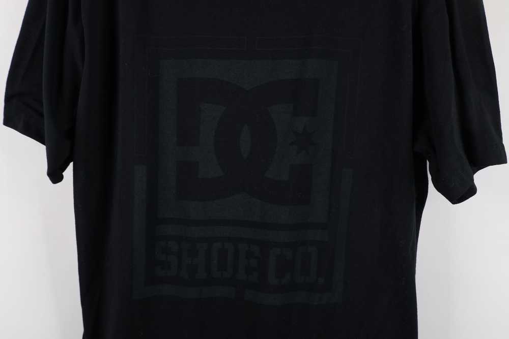 Vintage Vintage DC Shoes Out Skateboarding Short … - image 4