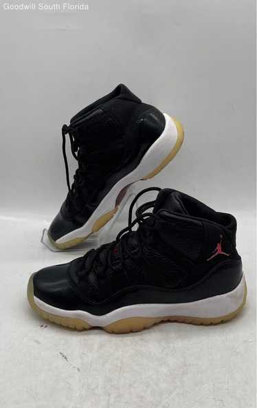 Nike Jordan Boys Black Sneakers Size 6Y