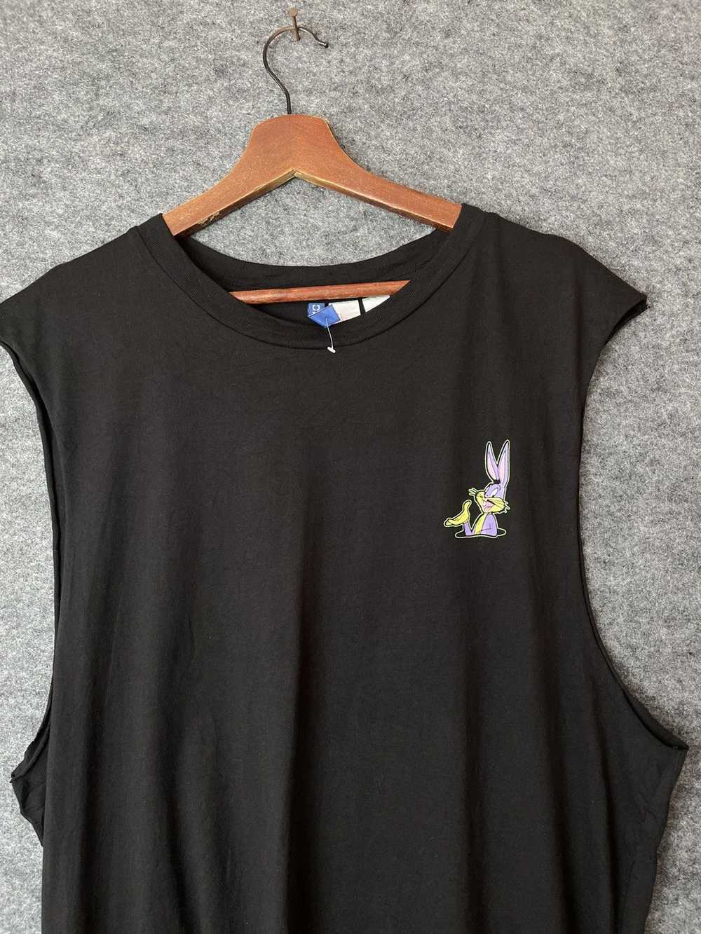 H&M × Streetwear H&M x LOONEY TUNES TANK TOP - image 4