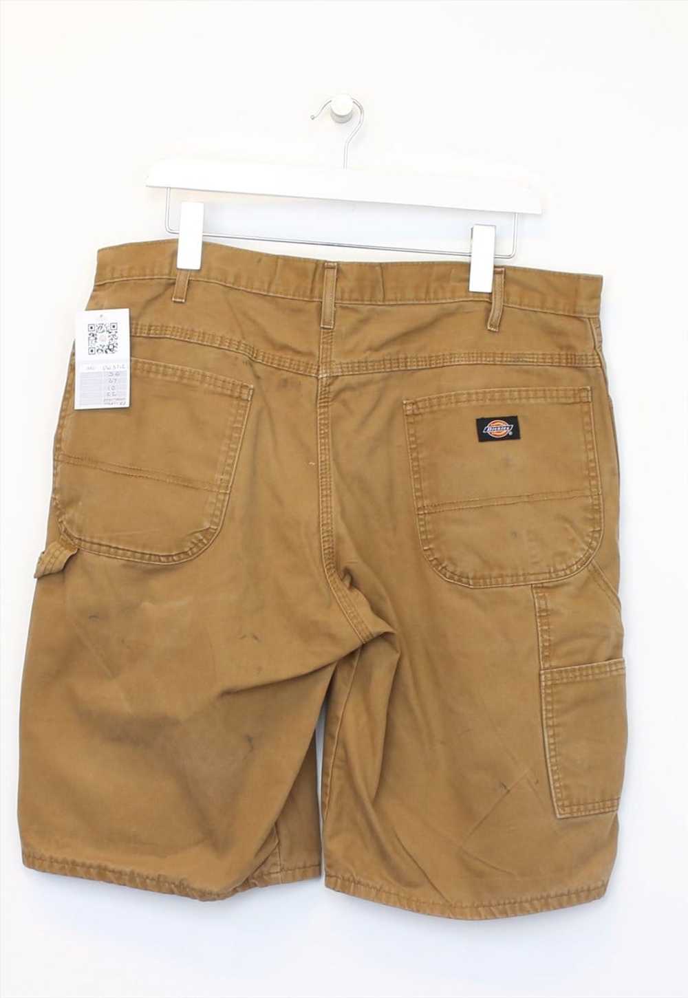 Vintage Carhartt carpenter shorts in tan. Best fi… - image 2