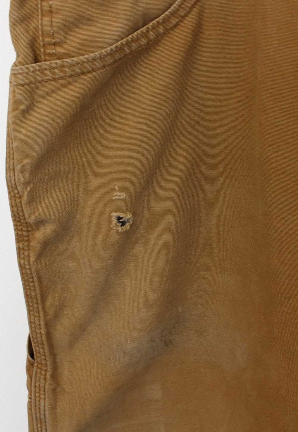 Vintage Carhartt carpenter shorts in tan. Best fi… - image 4