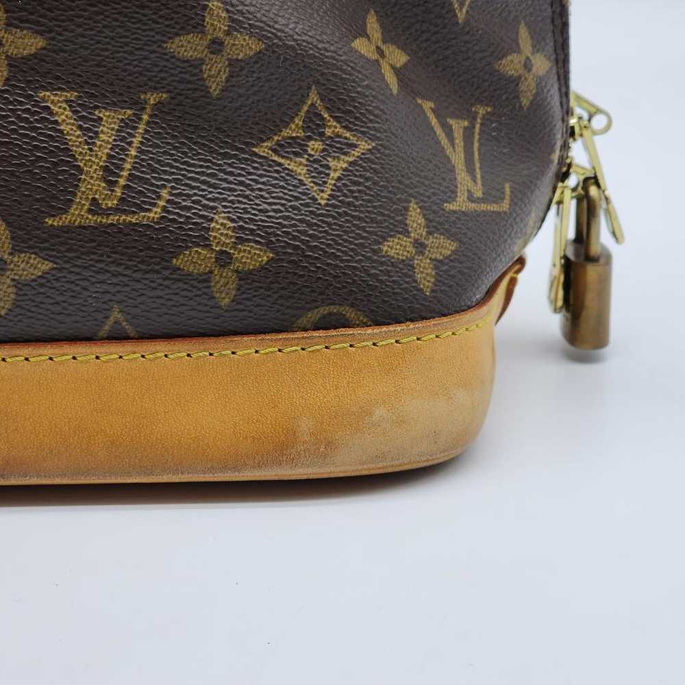 Louis Vuitton Alma leather handbag - image 10