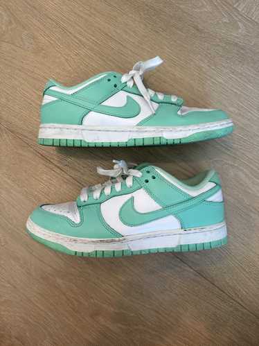 Nike Women’s Nike Dunk Low Green Glow