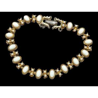 Other Vintage White Cabochon Bracelet - image 1