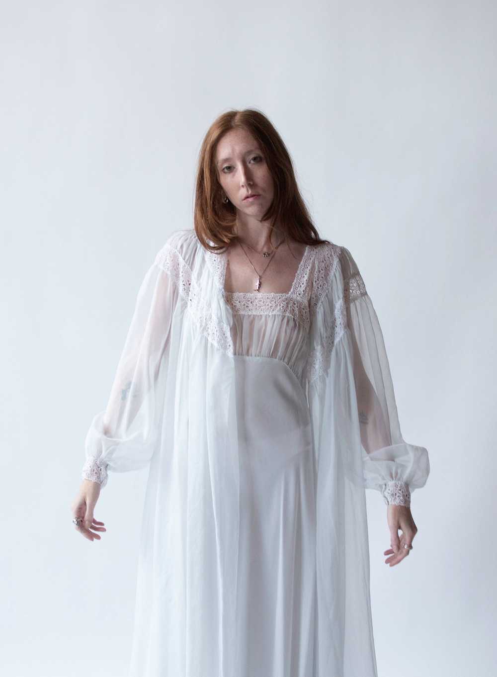 1950s Ice Blue Peignoir - image 4