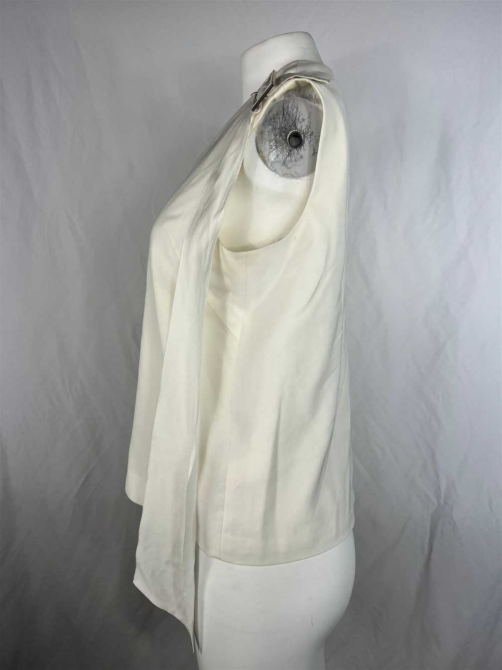 Akira Naka White Top Blouse, Size 3 - image 11