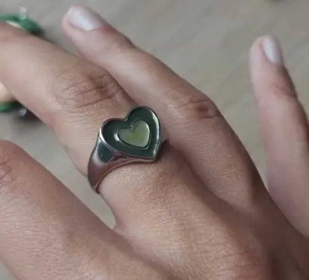 Chain × Jewelry × Streetwear Green Heart Ring Art… - image 2