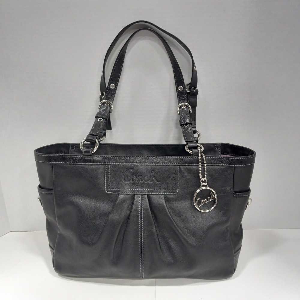 Authentic COACH Smooth Leather Shoulder Bag - image 3