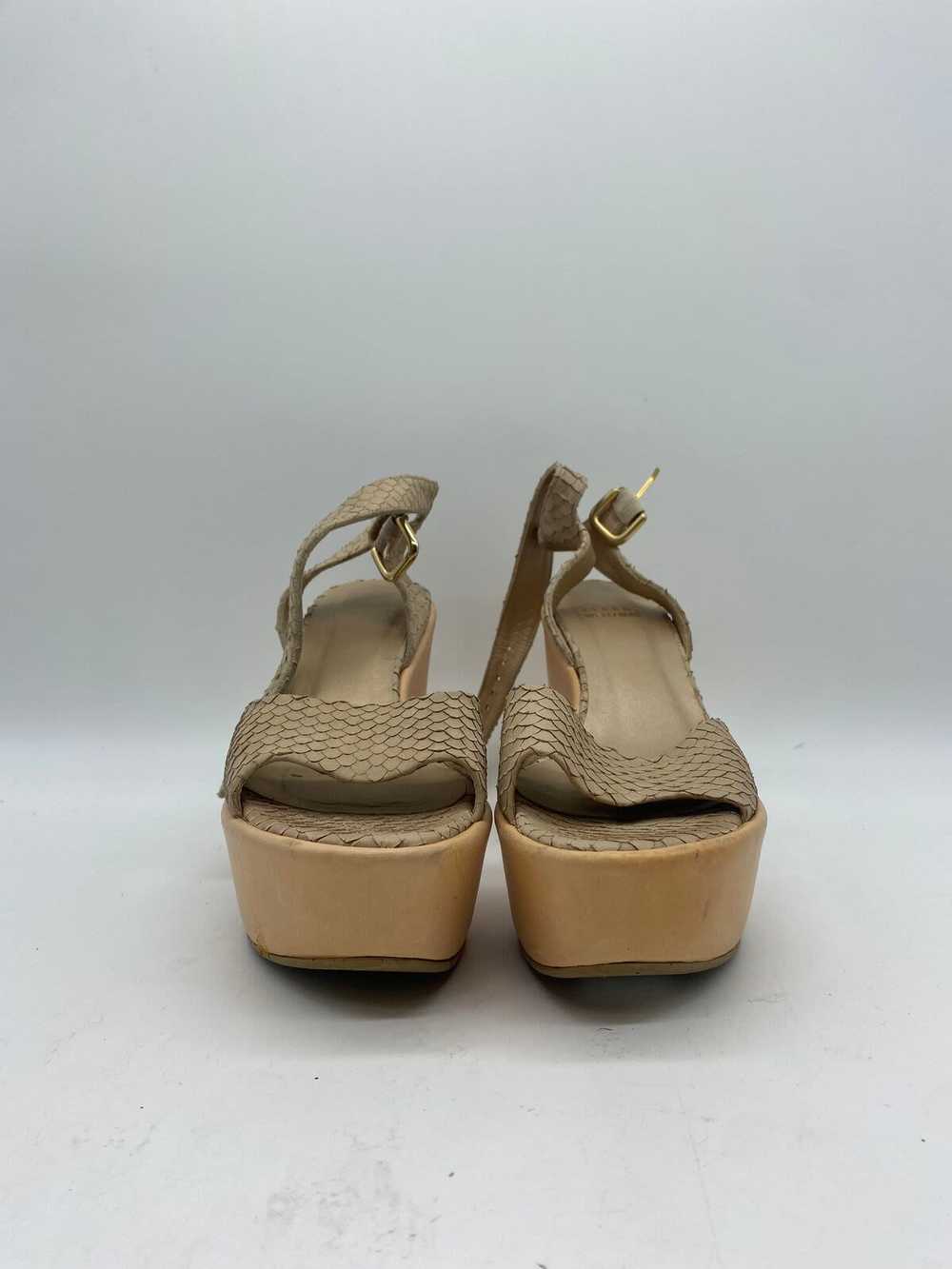 Authentic Stuart Weitzman Beige Platform Heel W 6 - image 3