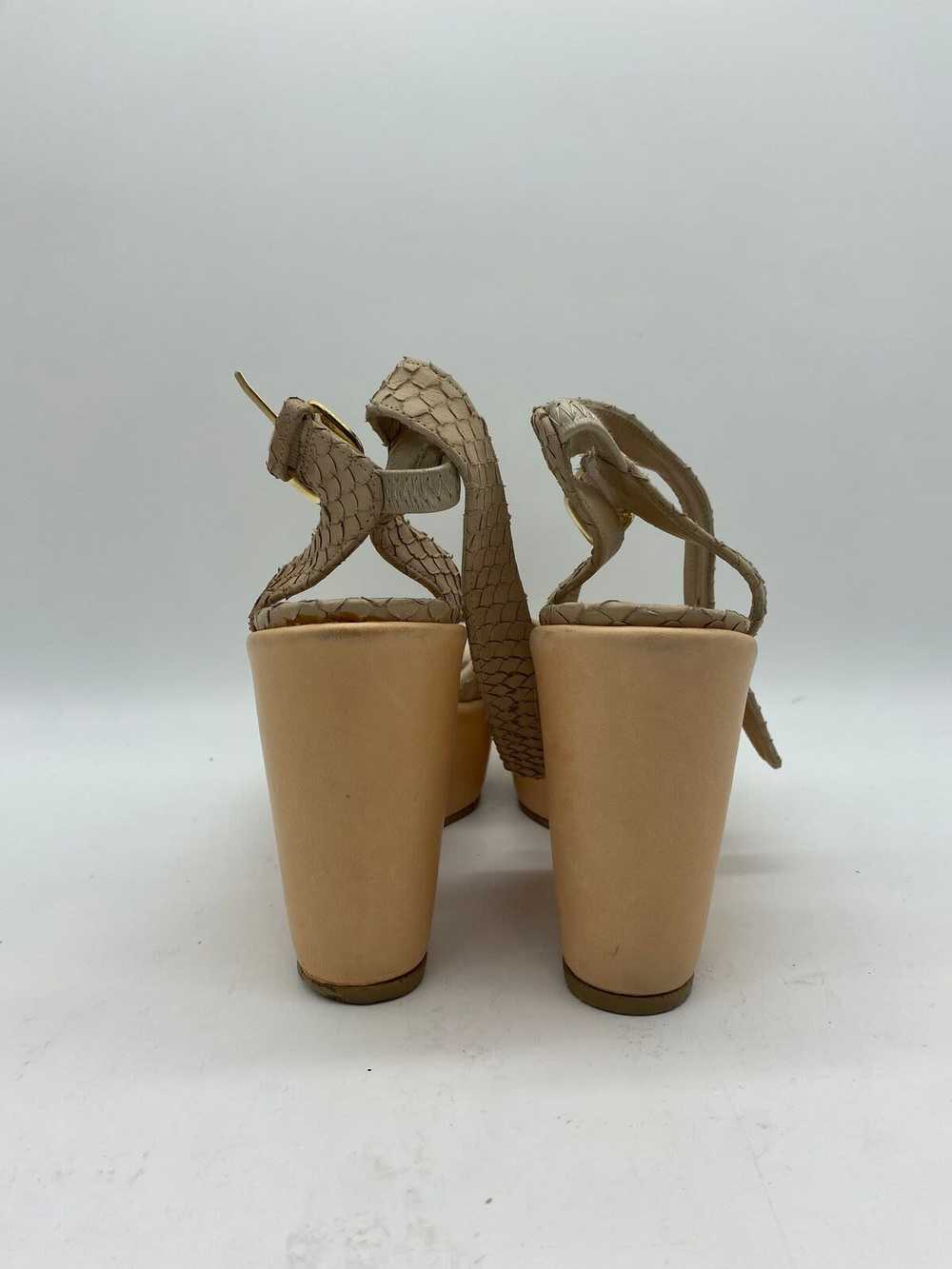 Authentic Stuart Weitzman Beige Platform Heel W 6 - image 4