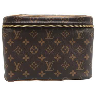 Louis Vuitton Nice leather vanity case