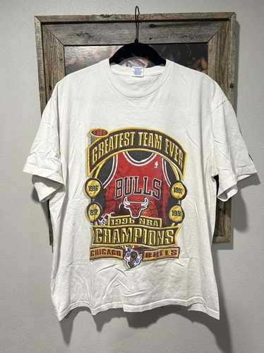 Rare × Starter × Vintage 1996 Bulls Championship T