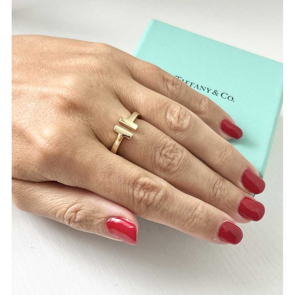 Tiffany & Co Tiffany T yellow gold ring - image 4