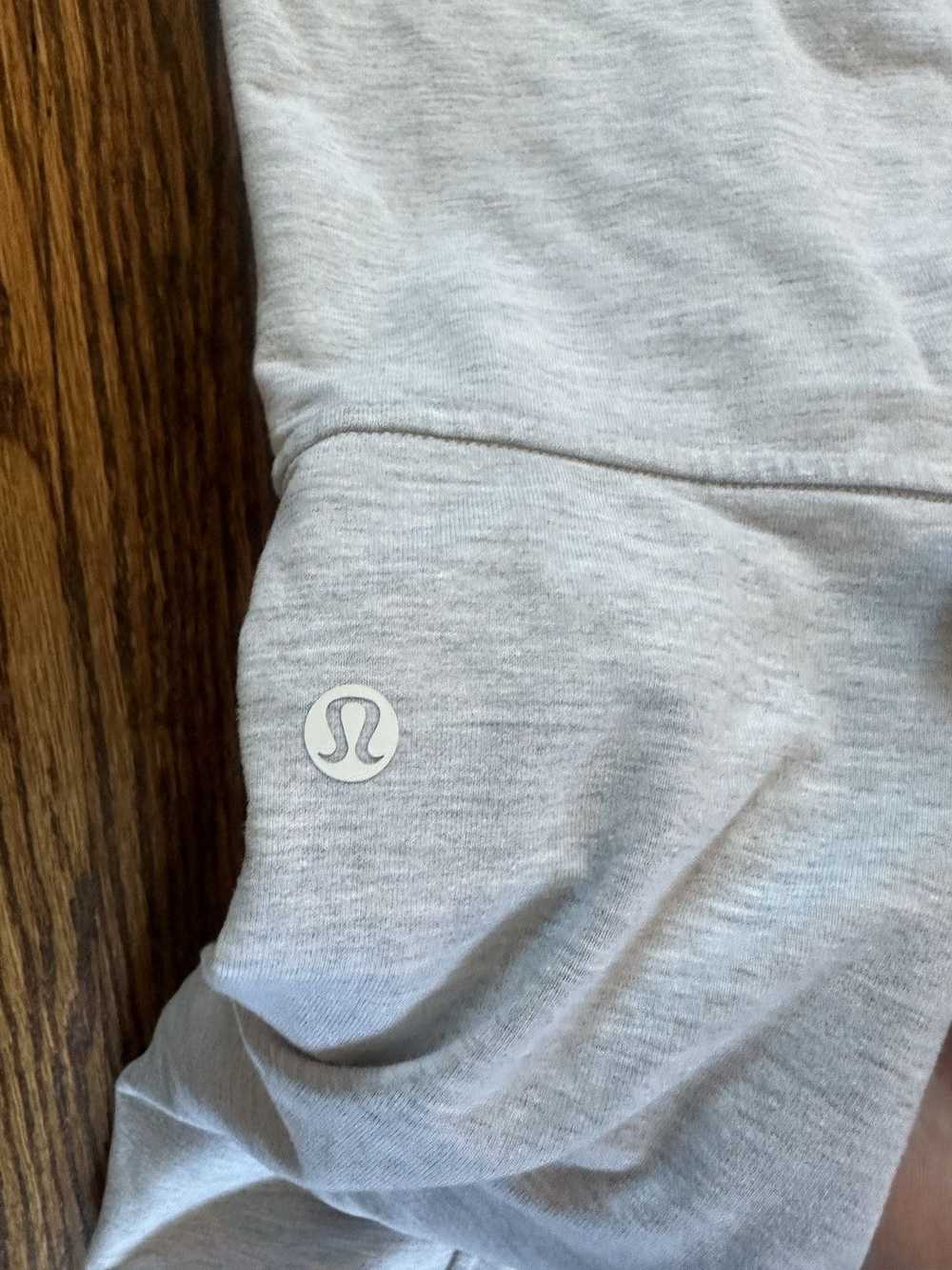 Lululemon Lululemon grey sweatpants - image 2