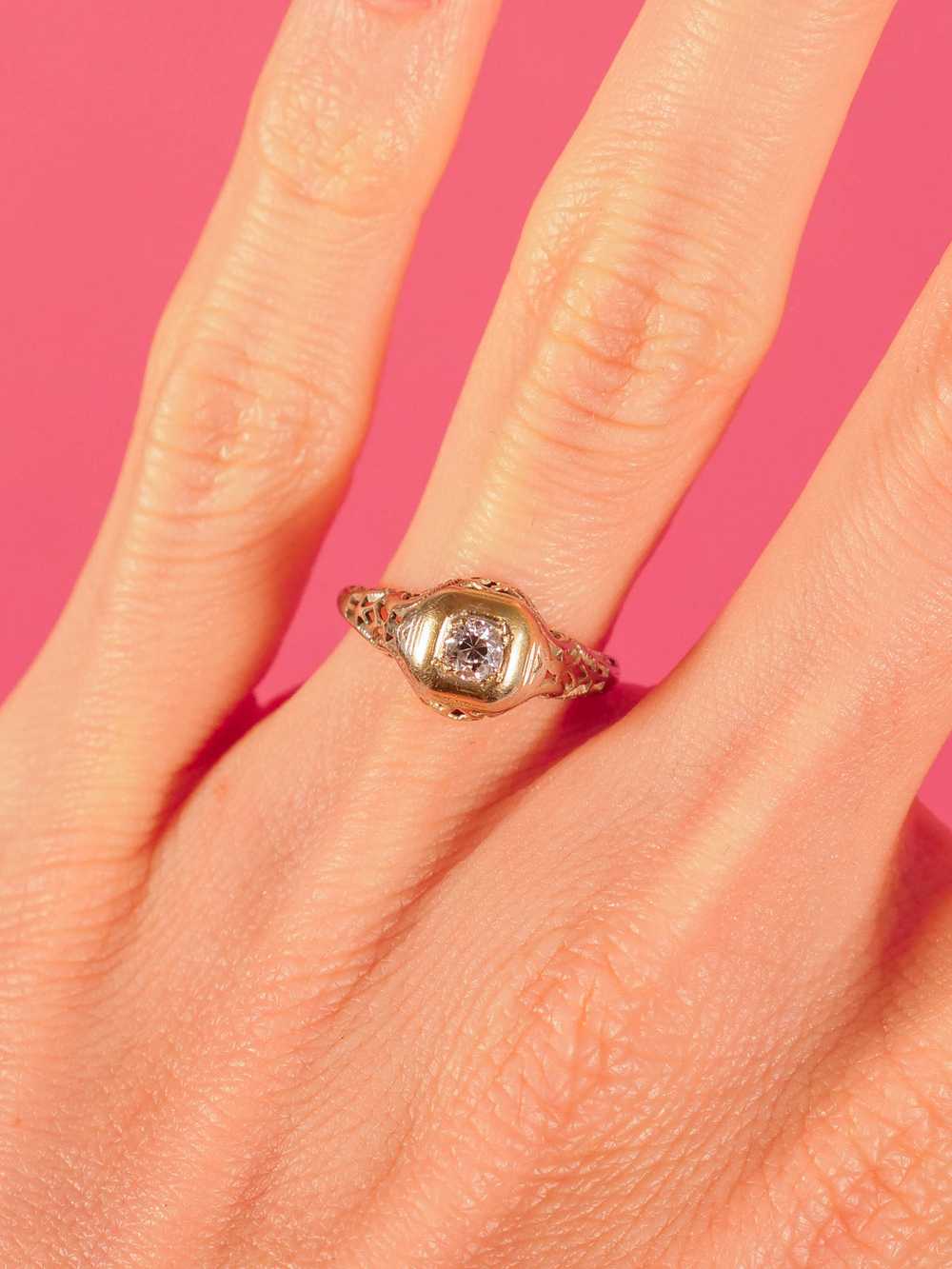 18k Antique Yellow And White Gold Diamond Ring - image 1
