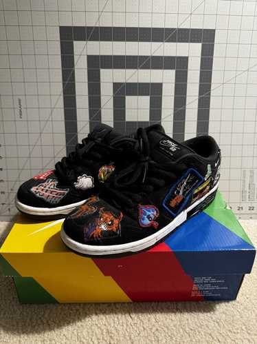 Neckface × Nike Neckface SB Dunk with accessories