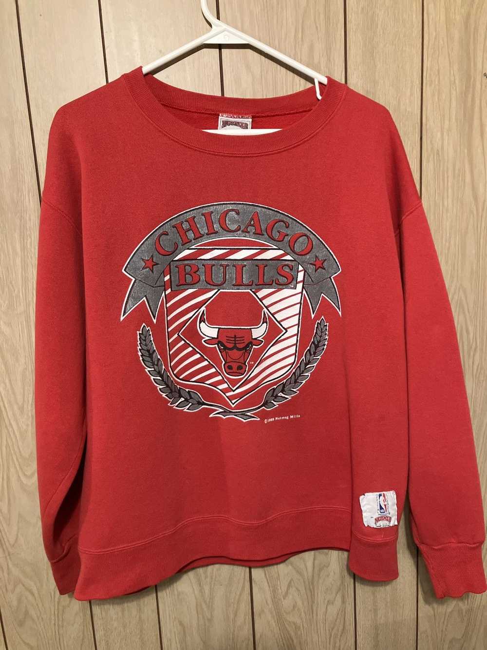 Nutmeg Mills × Vintage Vintage Chicago Bulls Crew… - image 10