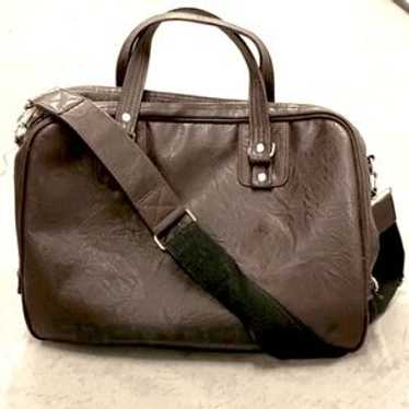 バッグ Fred Perry 90s PU Leather Boston Bag FRED PERRY 90s PU Leather Boston Bag
