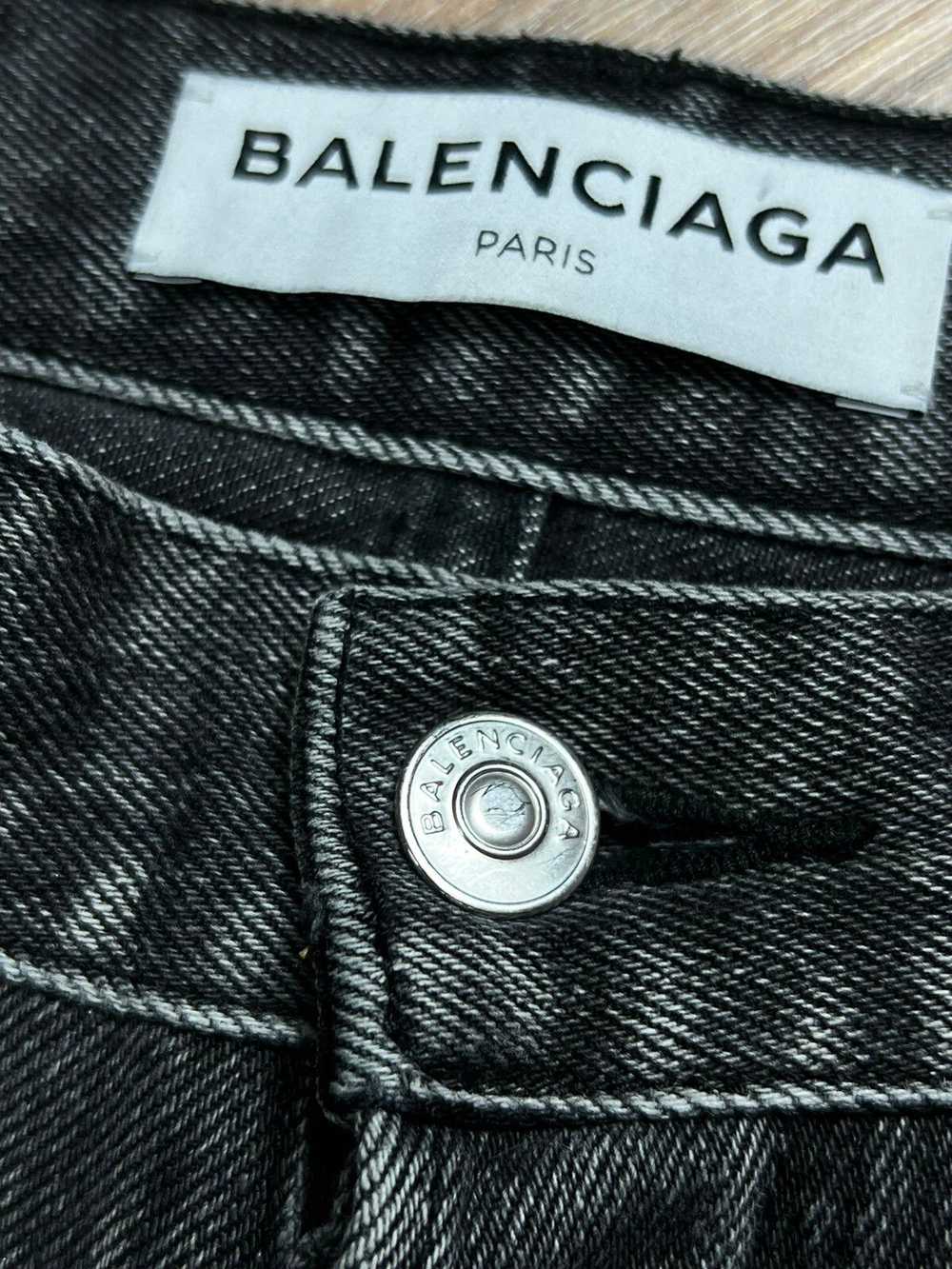 Avant Garde × Balenciaga × Designer 🦍 FW17 BALEN… - image 9