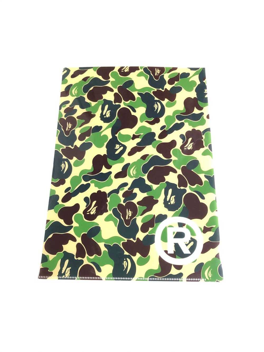 Bape × Vintage A Bathing ape Bape Camo A4 size Fi… - image 3