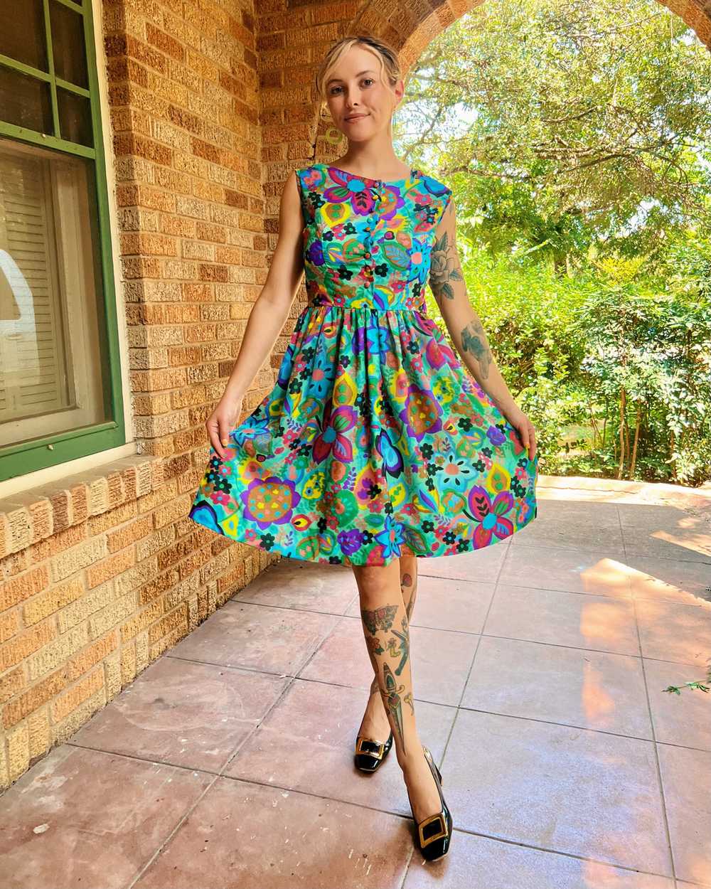 60s flower power mini dress with matching scrunch… - image 10