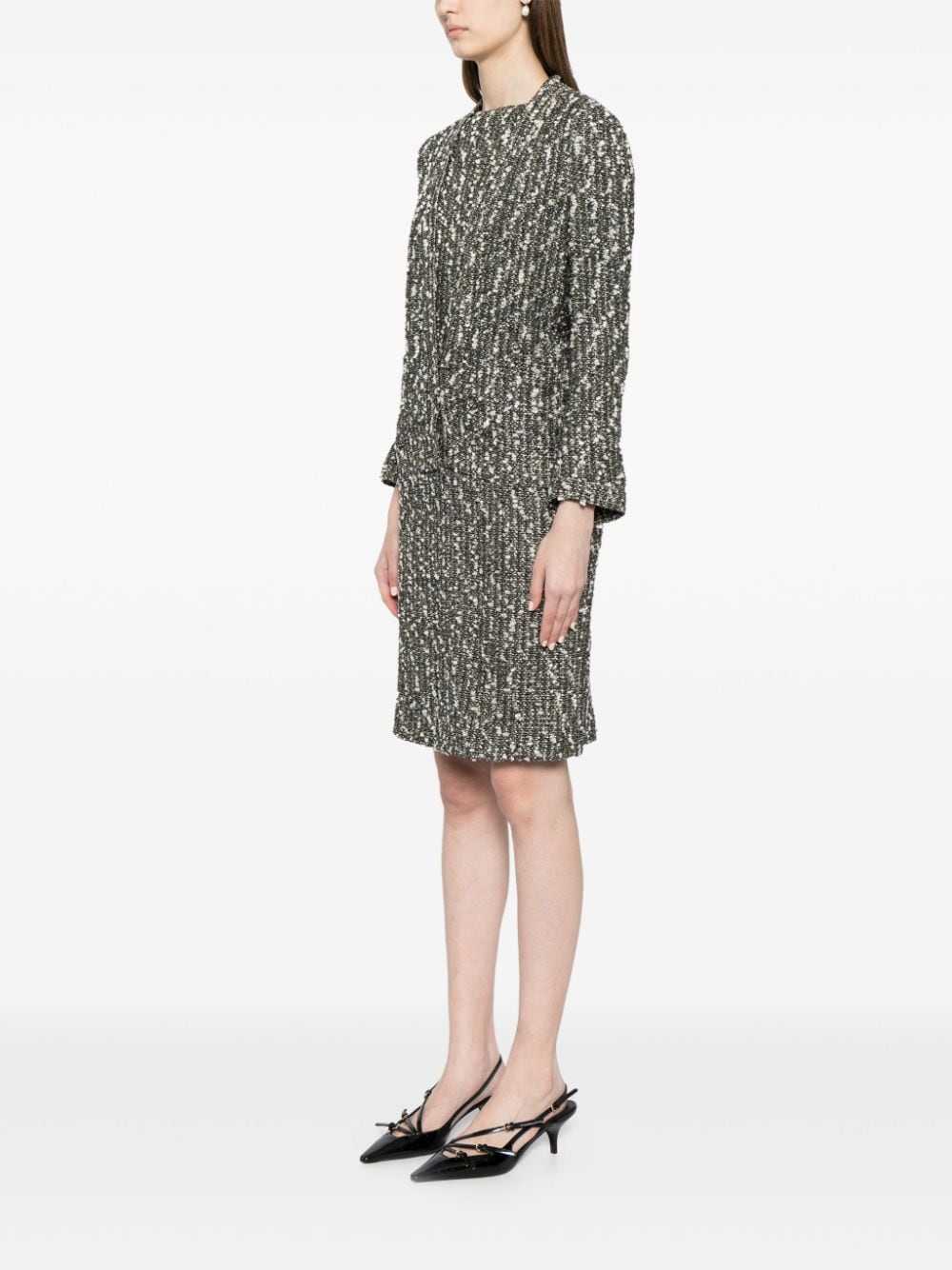 CHANEL Pre-Owned 2004 bouclé dress suit - Green - image 3