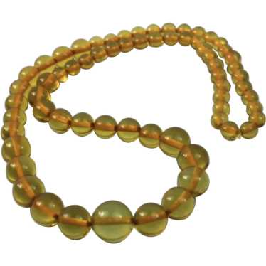 Vintage Applejuice Bakelite Graduated Beaded Neckl