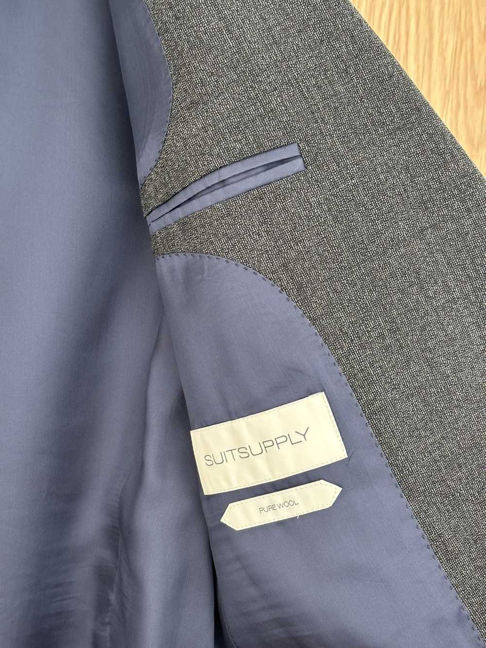 Suitsupply Mid Grey Lazio Suit - image 4