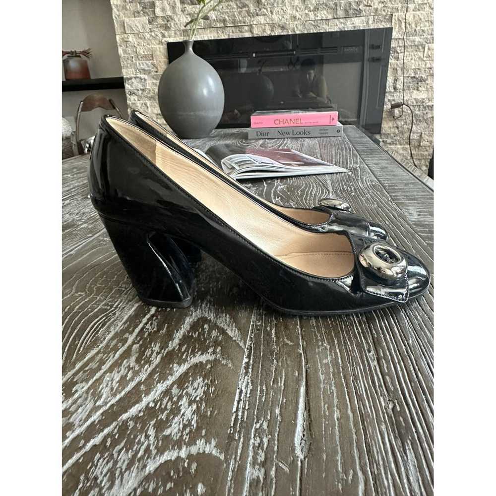 Prada Patent leather heels - image 6