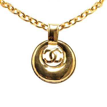 Gold Chanel Gold Plated CC Round Pendant Necklace