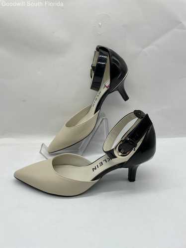 Anne Klein Womens Beige Black Shoes Size 6.5M