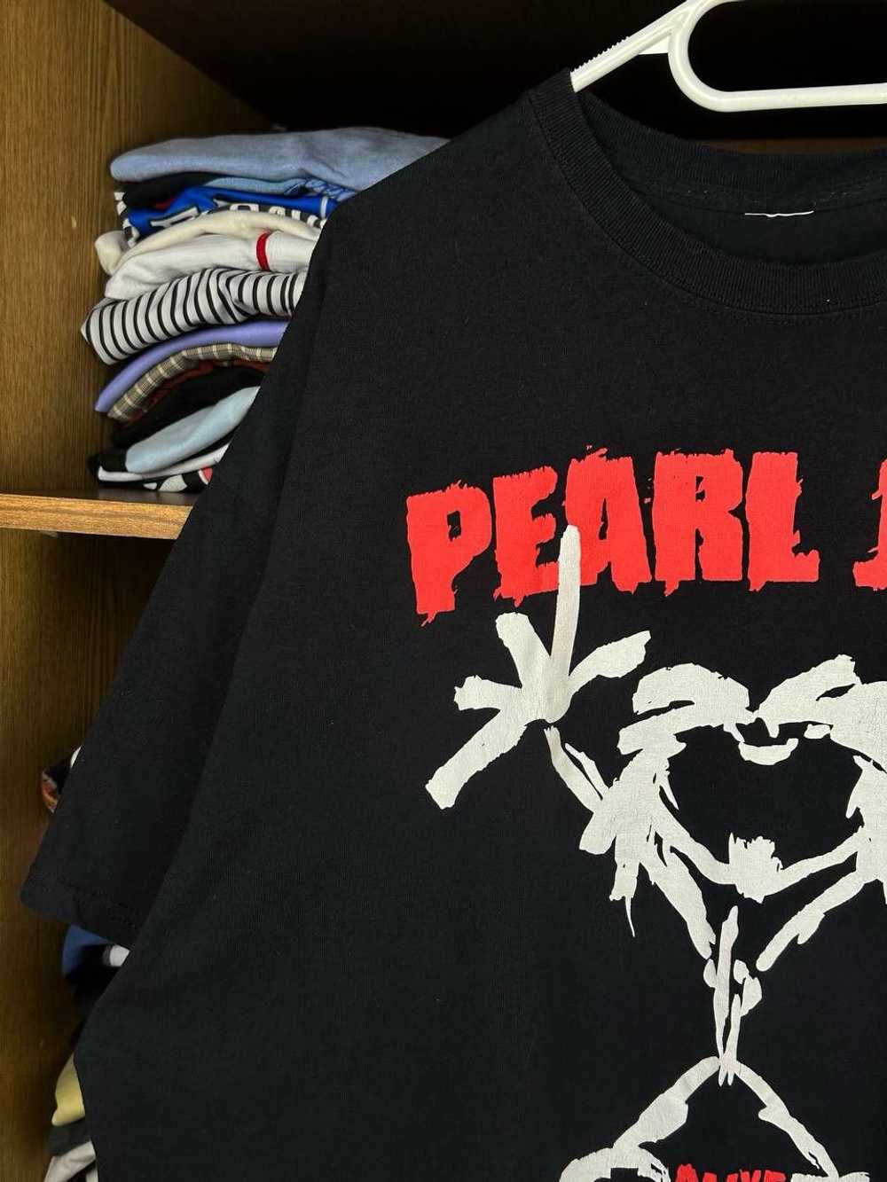 Band Tees × Rock T Shirt × Vintage Vintage Pearl … - image 3