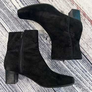 Nine West Vintage Y2K Nine West Suede Square Toe … - image 1