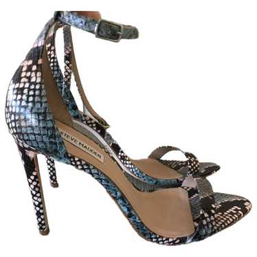 Steve Madden Vegan leather heels