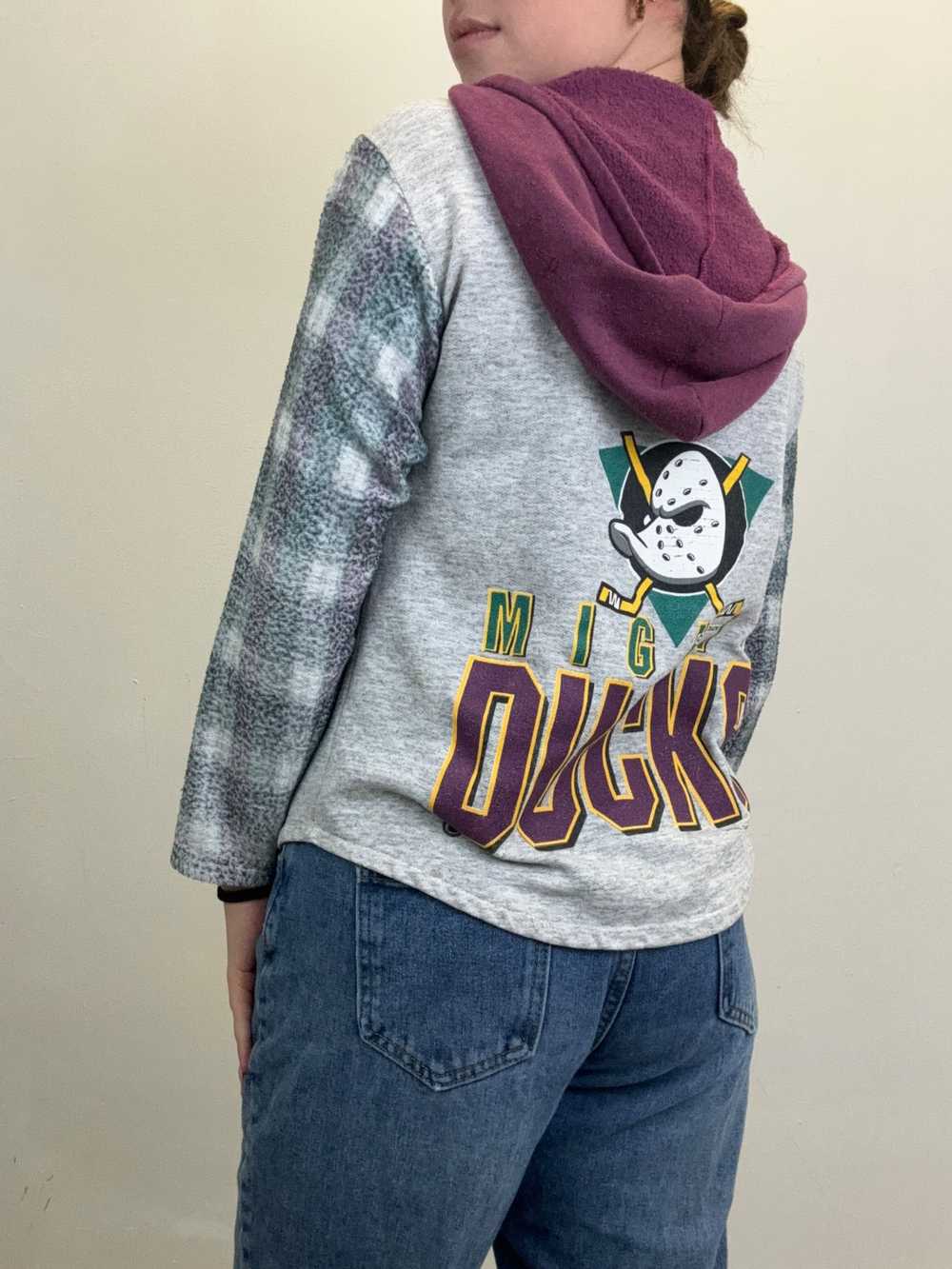 Other S 17x20 Vintage 1994 Mighty Ducks Button Up… - image 3