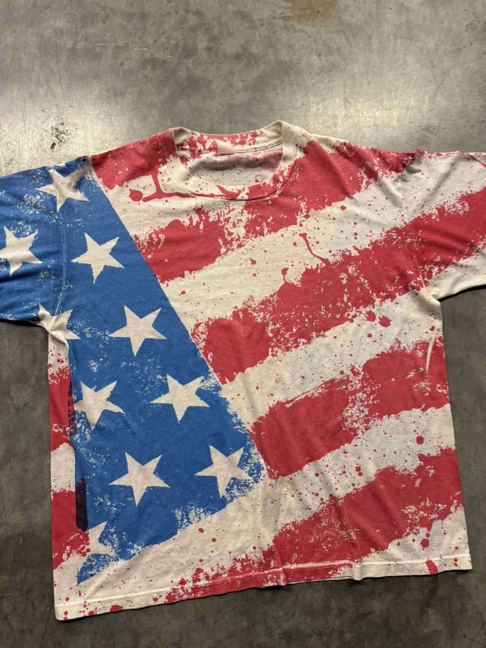 Vintage Vintage USA Flag Splatter All Over Print … - image 2