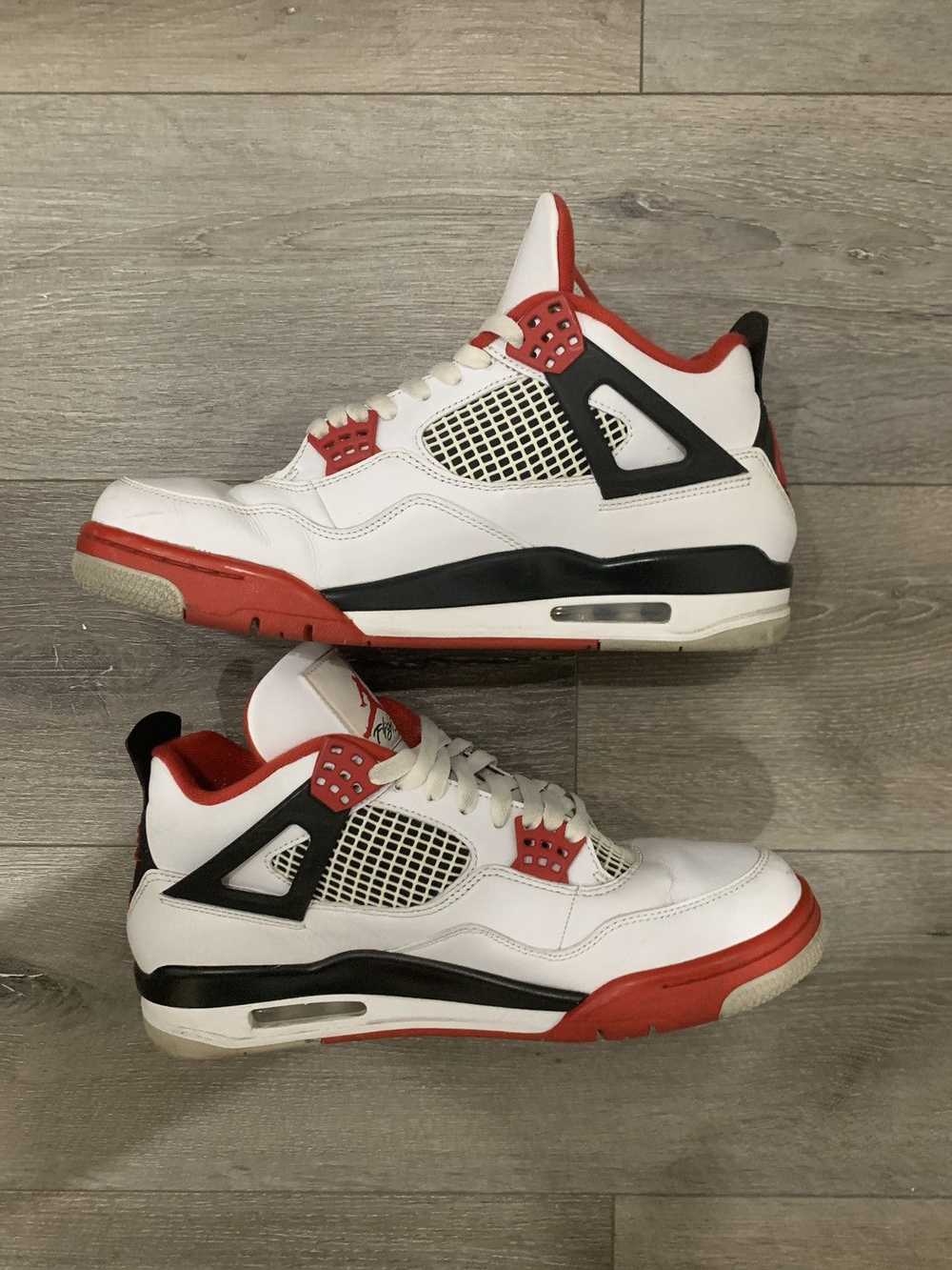 Jordan Brand × Nike Air Jordan 4 Fire Red 10.5 - image 2