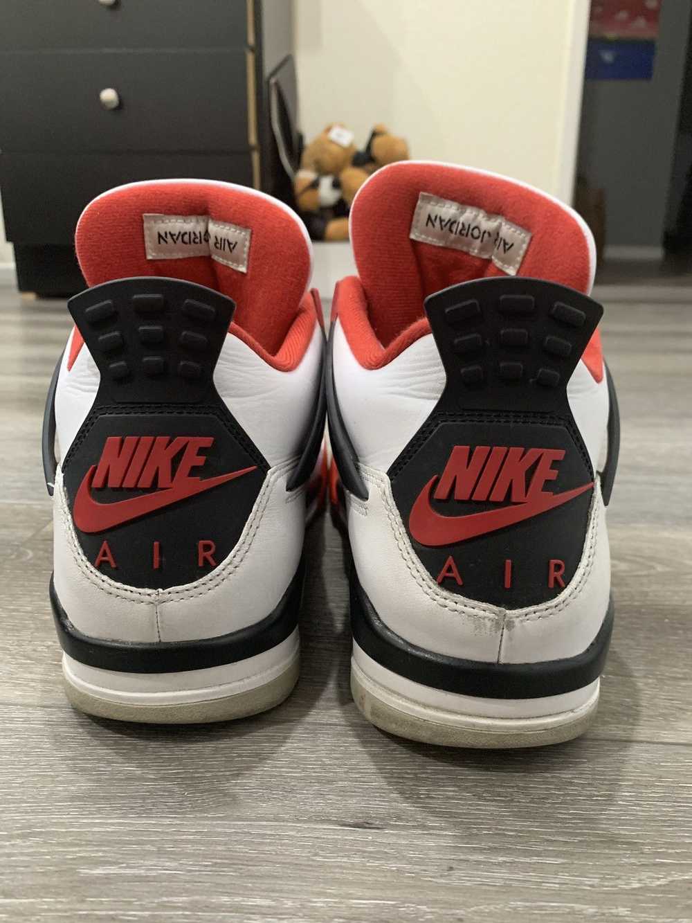 Jordan Brand × Nike Air Jordan 4 Fire Red 10.5 - image 4