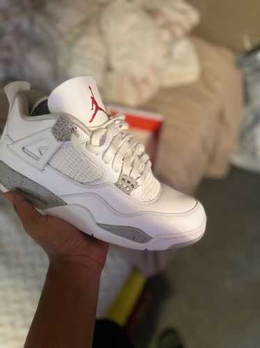 Jordan Brand × Streetwear Jordan 4 White Cement