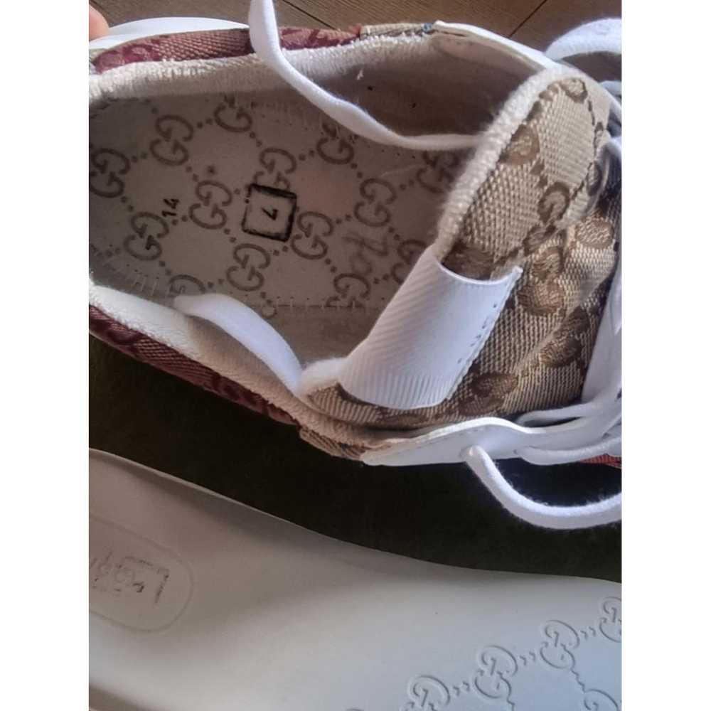 Gucci Rhyton cloth low trainers - image 8