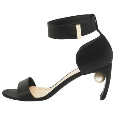 Nicholas Kirkwood Cloth sandal