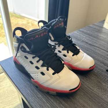 NIKE AIR JORDAN 6 カーマイン US8.5 ナイキ 2025年最新】Yahoo!オークション -エアジョーダン6 カーマインの