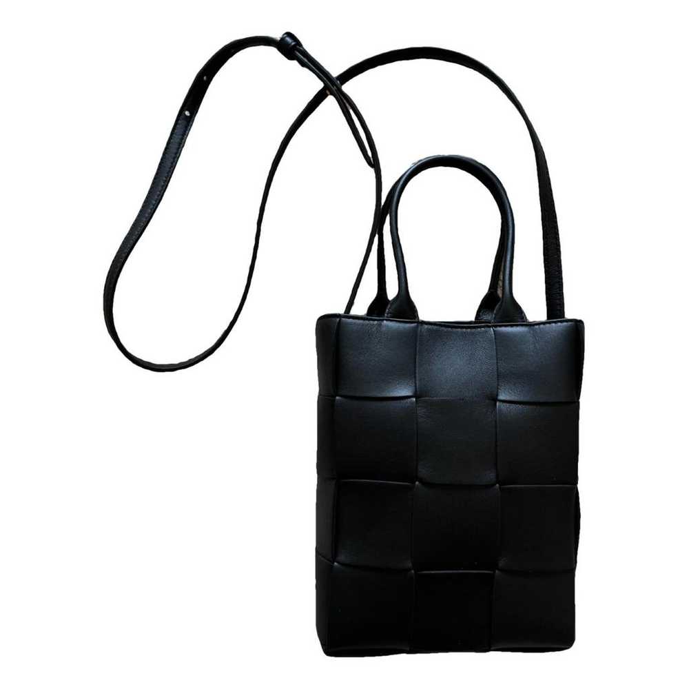 Bottega Veneta Cassette leather crossbody bag - image 1