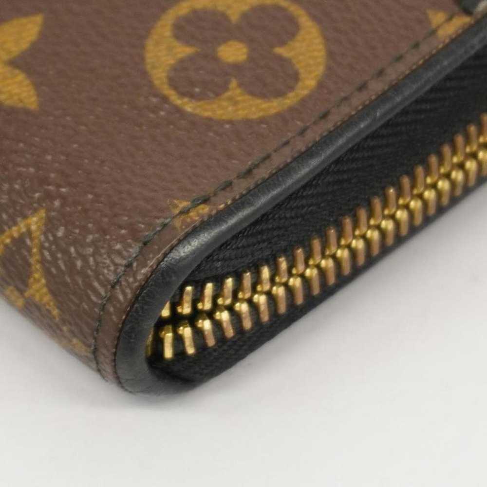 Louis Vuitton Zippy cloth purse - image 11