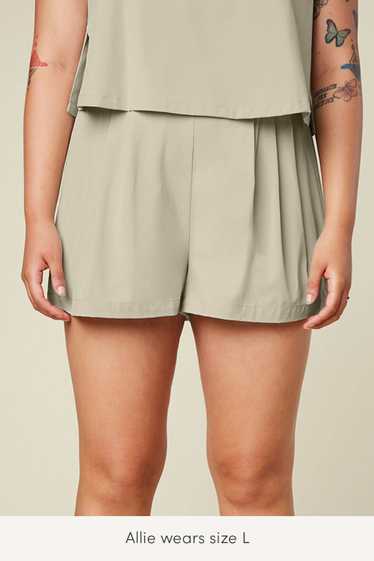 wayre Limited Edition: Flow Short - image 1